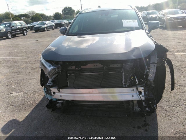 2022 TOYOTA RAV4 XLE VIN: 2T3W1RFV1NC175733
