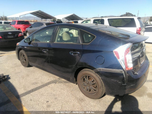 Toyota Prius Four 2015 JTDKN3DU1F0397722 Image 4