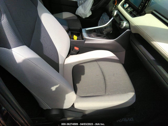 2019 Toyota RAV4, VIN: JTMP1RFVXKD036499