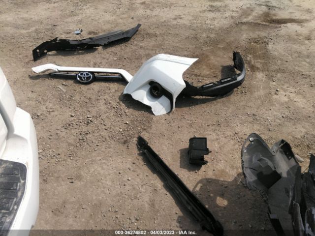 Toyota 4RUNNER SR5 2023 JTEEU5JR7P5282778 Image 4