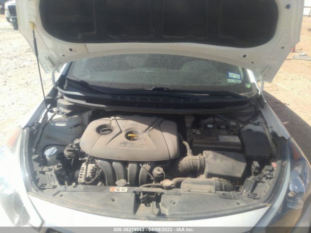 KNAFK5A84G5524834 KIA Forte 5-door Lx
