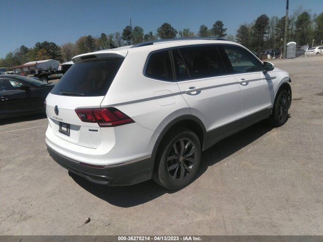 3VV2B7AX0NM127392 Volkswagen TIGUAN SE