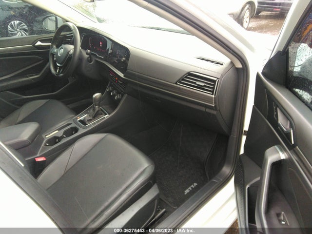 3VWE57BU7KM108984 Volkswagen JETTA SEL