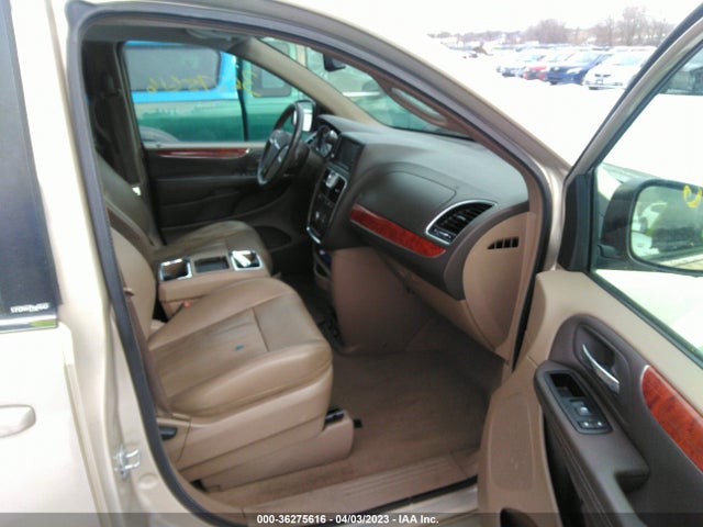 2C4RC1BG4ER445949 Chrysler Town & Country Touring