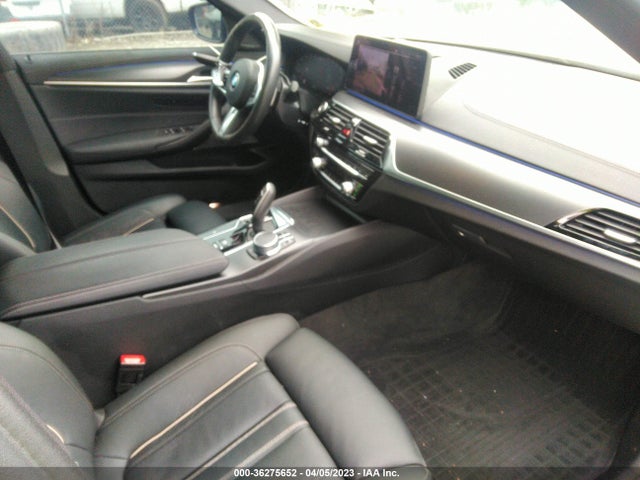 WBA13BK00NCH65171 BMW 5 Series M550i Xdrive