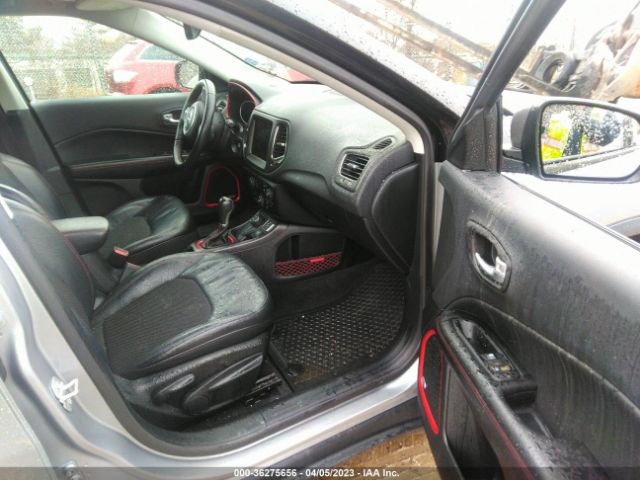 3C4NJDDB6JT163679 Jeep Compass Trailhawk
