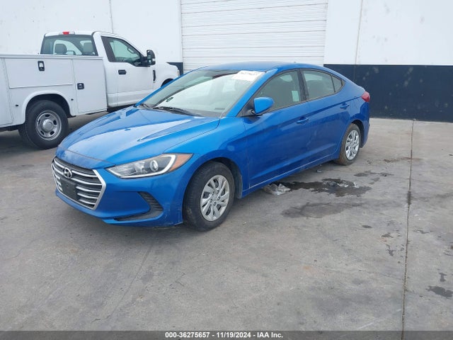 Hyundai ELANTRA SE 2017 5NPD74LF9HH204394 Image 2