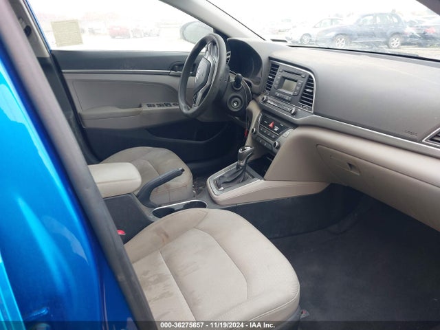 Hyundai ELANTRA SE 2017 5NPD74LF9HH204394 Image 5