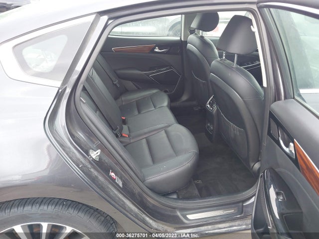 2018 KIA CADENZA PREMIUM VIN: KNALB4J18J5103979