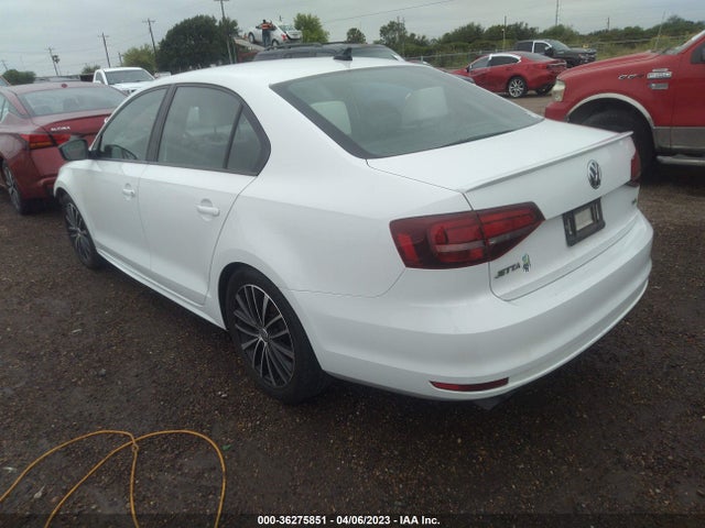 3VWD17AJ4GM404857 Volkswagen Jetta Sedan 1.8t Sport