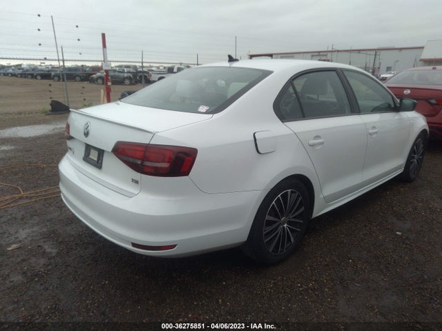 3VWD17AJ4GM404857 Volkswagen Jetta Sedan 1.8t Sport