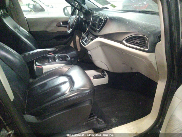 2C4RC1BG3KR651338 Chrysler Pacifica Touring L