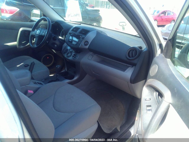 2007 TOYOTA RAV4 LIMITED VIN: JTMBK34V375014787