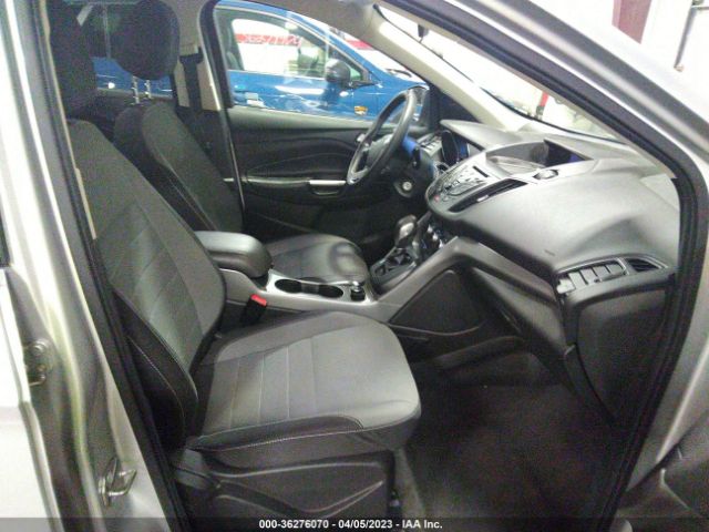 1FMCU0GX1GUC89876 Ford ESCAPE SE
