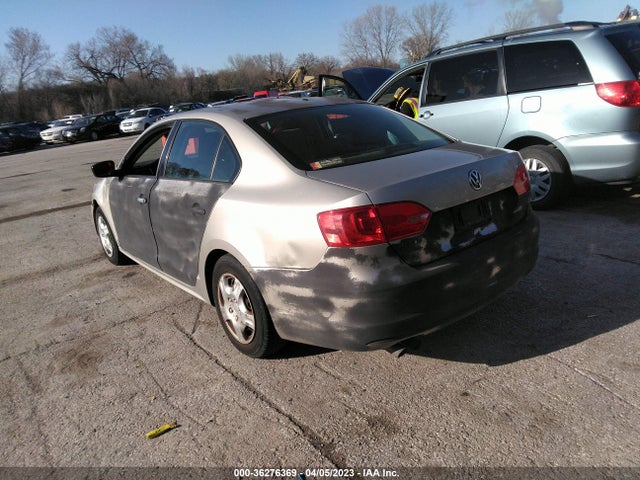 3VW2K7AJ1EM296523 Volkswagen Jetta Sedan S