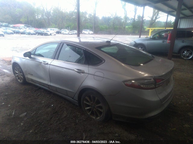 3FA6P0LU1HR165061 Ford Fusion Hybrid Se