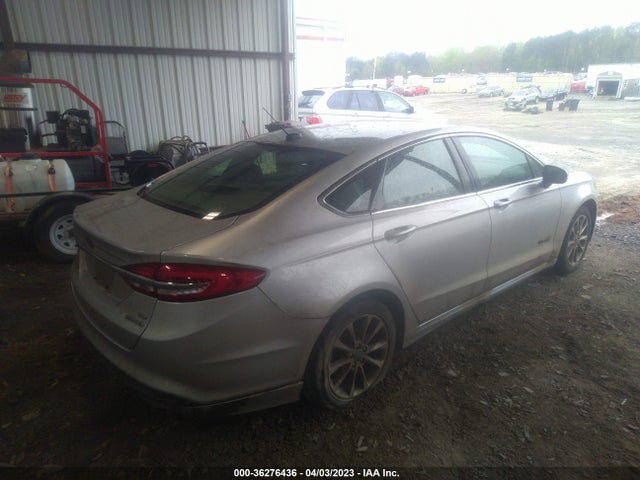 3FA6P0LU1HR165061 Ford Fusion Hybrid Se