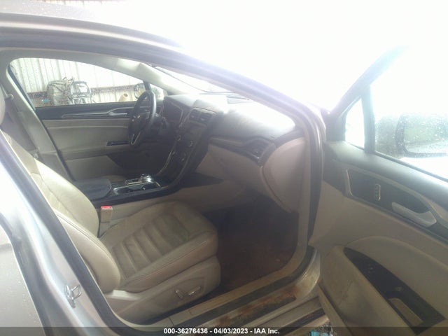 3FA6P0LU1HR165061 Ford Fusion Hybrid Se