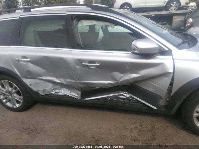 2016 Volvo XC70, VIN: YV4612NK7G1240323