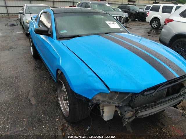 2014 FORD MUSTANG V6 VIN: 1ZVBP8AM6E5301724