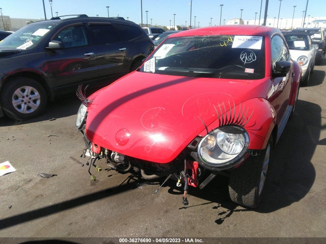 Volkswagen Beetle Coupe 2.5l Entry 2014 3VWFP7AT0EM627869 Image 8