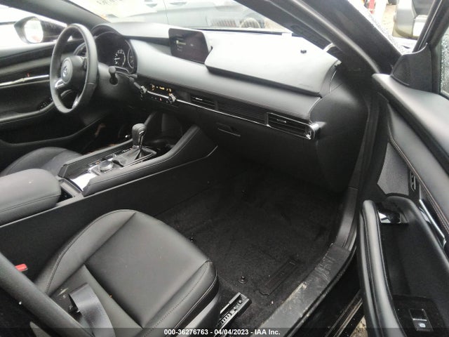 2023 MAZDA MAZDA3 HATCHBACK 2.5 S PREFERRED VIN: JM1BPALM4P1604163