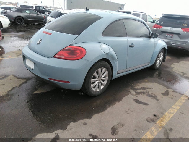 3VWF17AT8FM645233 Volkswagen Beetle Coupe 1.8t Fleet Edition