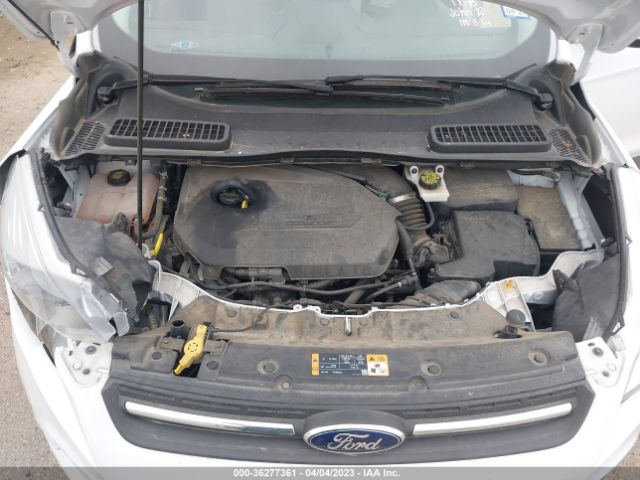 1FMCU0GX4EUC84586 Ford ESCAPE SE