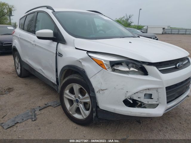1FMCU0GX4EUC84586 Ford ESCAPE SE
