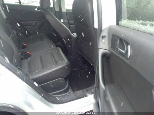 WVGBV7AX7GW576511 Volkswagen TIGUAN S