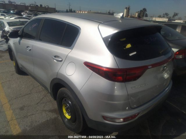 KNDPMCAC3J7333878 KIA Sportage Lx