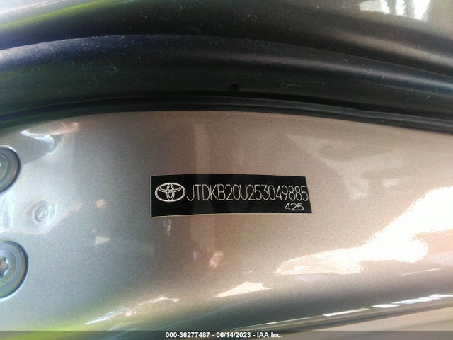 2005 TOYOTA PRIUS VIN: JTDKB20U253049885