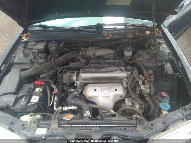 1996 HONDA ACCORD LX/EX VIN: 1HGCD5635TA148127