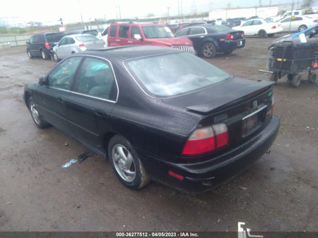 1996 HONDA ACCORD LX/EX VIN: 1HGCD5635TA148127