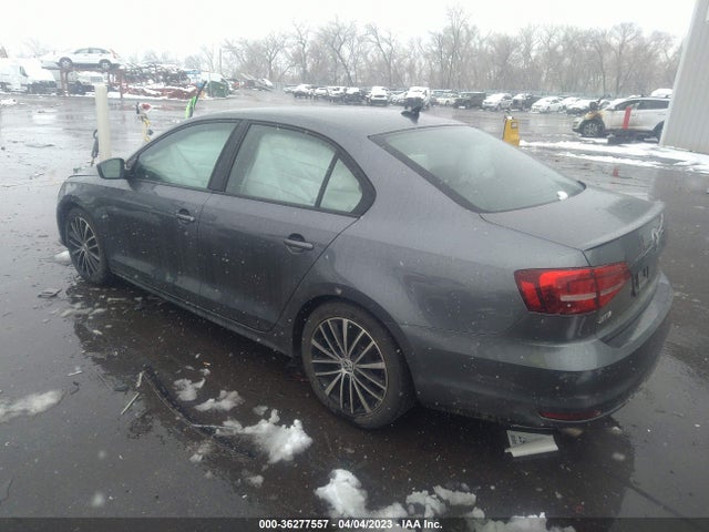 2015 VOLKSWAGEN JETTA SEDAN 1.8T SPORT VIN: 3VWD17AJ2FM320468