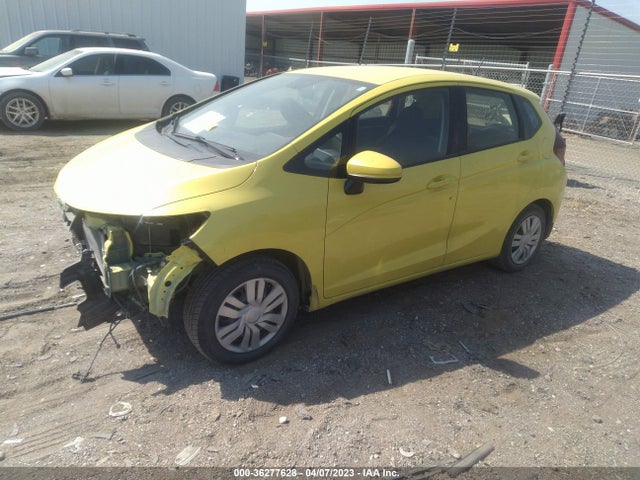 Honda FIT LX 2016 JHMGK5H50GX030895 Image 2