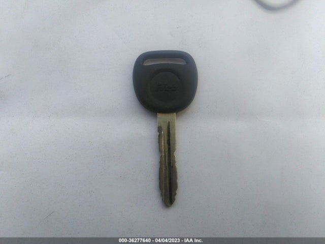 2004 SATURN ION ION 3 VIN: 1G8AL52F44Z137609