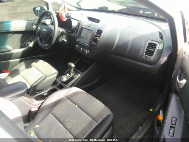 3KPFL4A7XJE170783 KIA FORTE LX