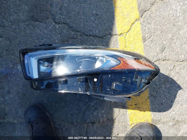 WDD3G4EB2KW021853 Mercedes-Benz A-class A 220