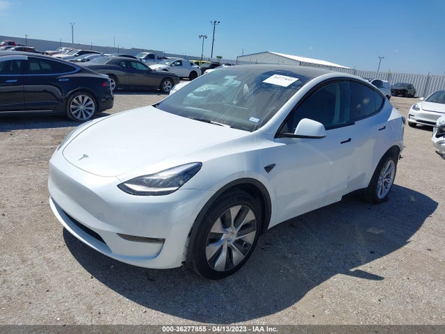 Tesla Model Y Long Range 2022 7SAYGAEE0NF569032 Image 2