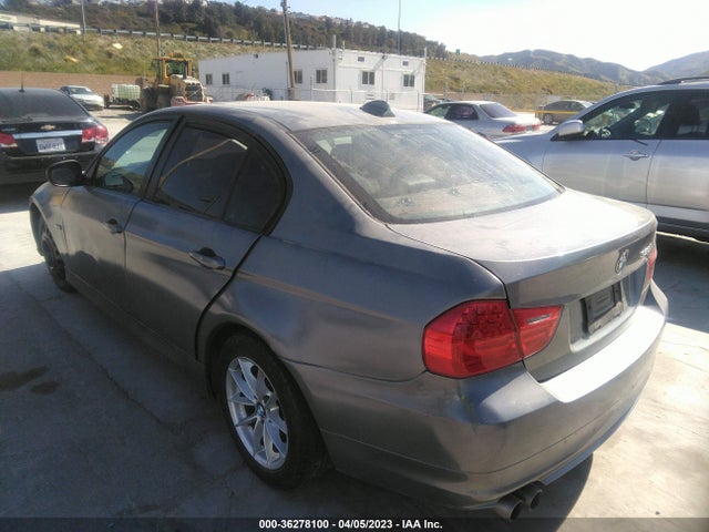 36278100 :رقم المزاد ، WBAPH5G58ANM70154 vin ، 2010 Bmw 3 Series 328i مزاد بيع