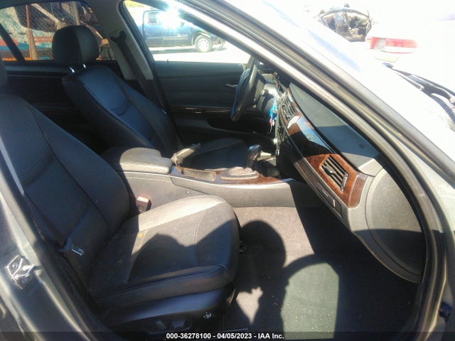 36278100 :رقم المزاد ، WBAPH5G58ANM70154 vin ، 2010 Bmw 3 Series 328i مزاد بيع