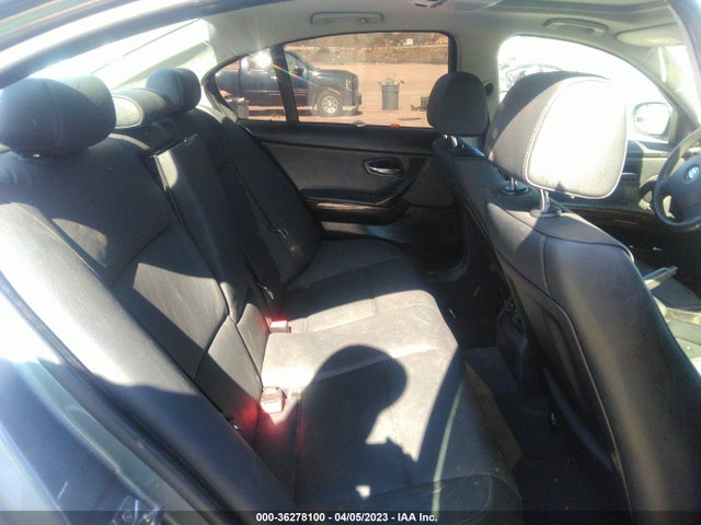 36278100 :رقم المزاد ، WBAPH5G58ANM70154 vin ، 2010 Bmw 3 Series 328i مزاد بيع