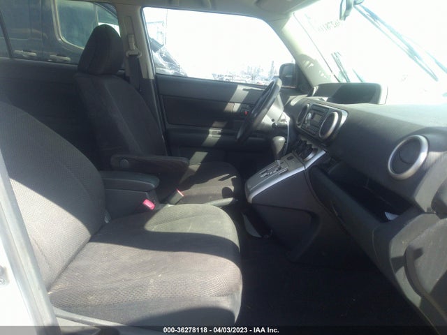 2010 SCION XB VIN: JTLZE4FE7A1108263