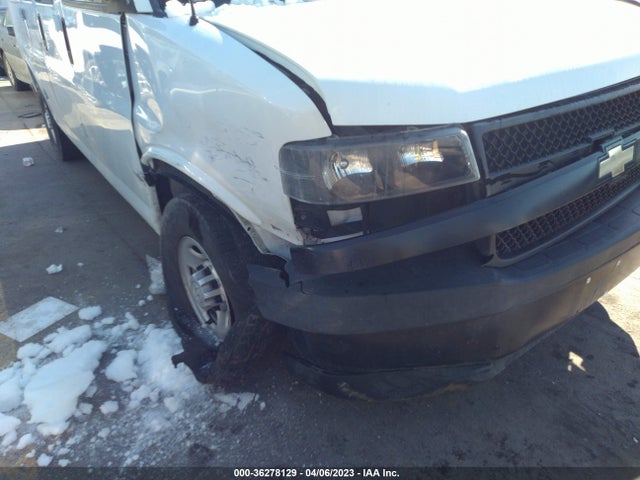 Chevrolet Express Passenger Ls 2018 1GAWGEFG1J1221876 Image 6