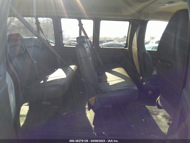 Chevrolet Express Passenger Ls 2018 1GAWGEFG1J1221876 Image 8