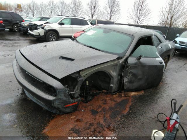 2C3CDZAT7FH712836 Dodge Challenger R/t