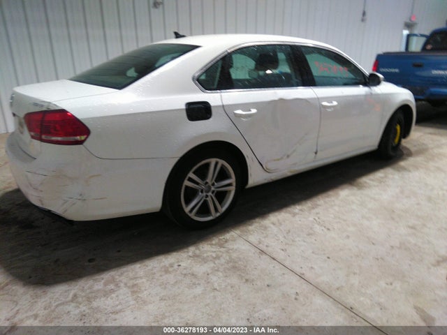1VWBS7A32EC041706 Volkswagen Passat Se W/sunroof