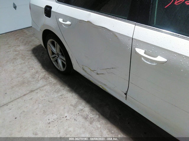 1VWBS7A32EC041706 Volkswagen Passat Se W/sunroof