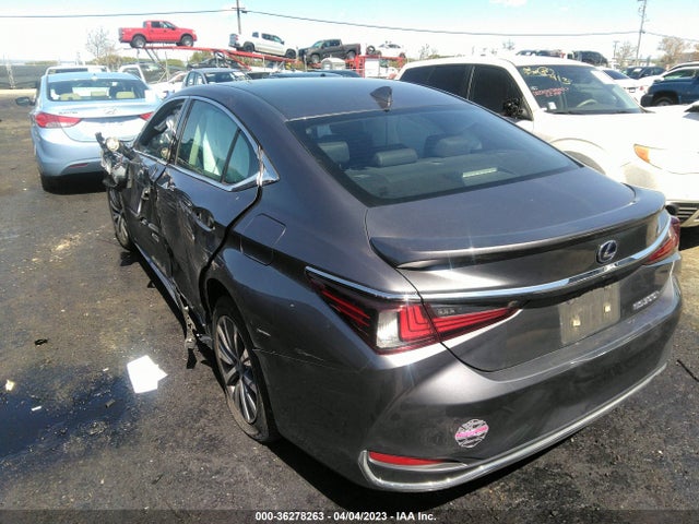 58AB21B18KU002044 Lexus Es Es 300h